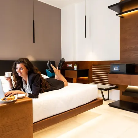 The Corner Duomo Hotel 4*