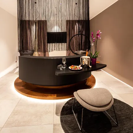 The Corner Duomo 4* Milaan