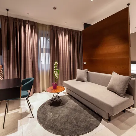 Otel The Corner Duomo Milano