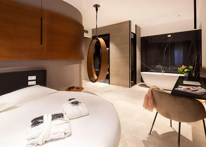 מלון The Corner Duomo מילאנו